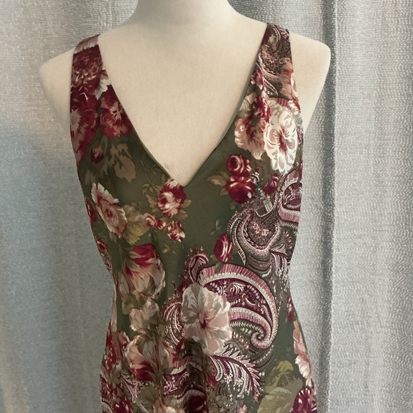 LAUREN Ralph Lauren Floral Satin Charmeuse Sleeveless Dress - Picture 8 of 16